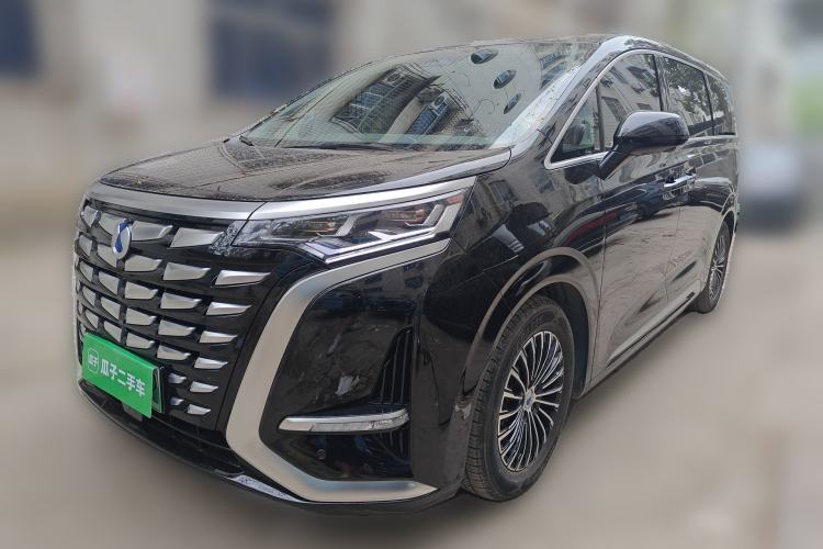 Used Denza D9 2024 DM-i 1050 Luxury Model