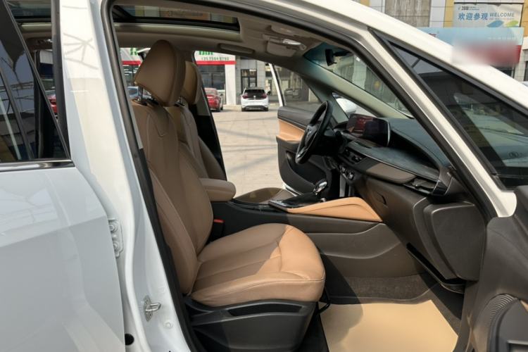 Used Buick GL6 2021 323T Mild Hybrid Connect Luxury Model
