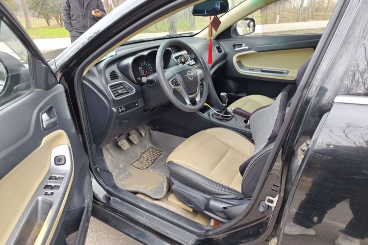 Used Haima Fumei 2016 1.6L Manual Prestige Model Upgrade
