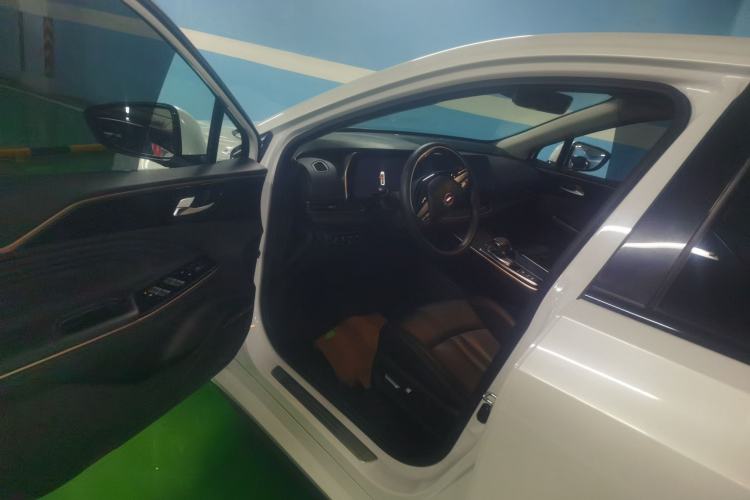 Used GAC Group Toyota iA5 2021 Luxury Edition Driver Seat