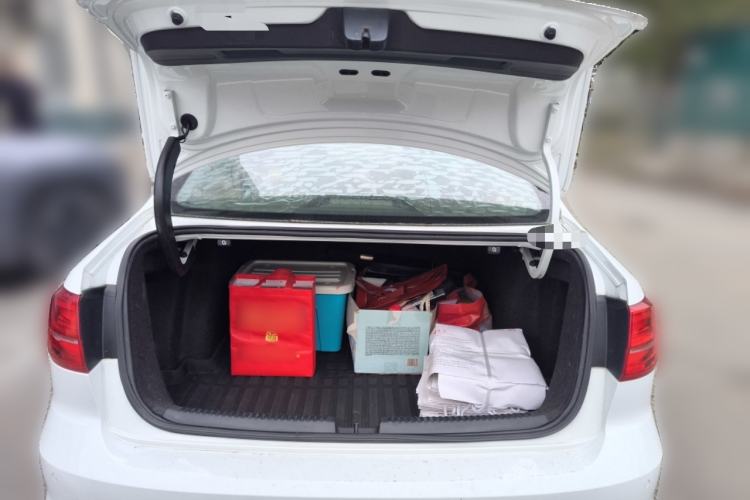 Used Volkswagen Sagitar 2017 230TSI Automatic Comfort Version