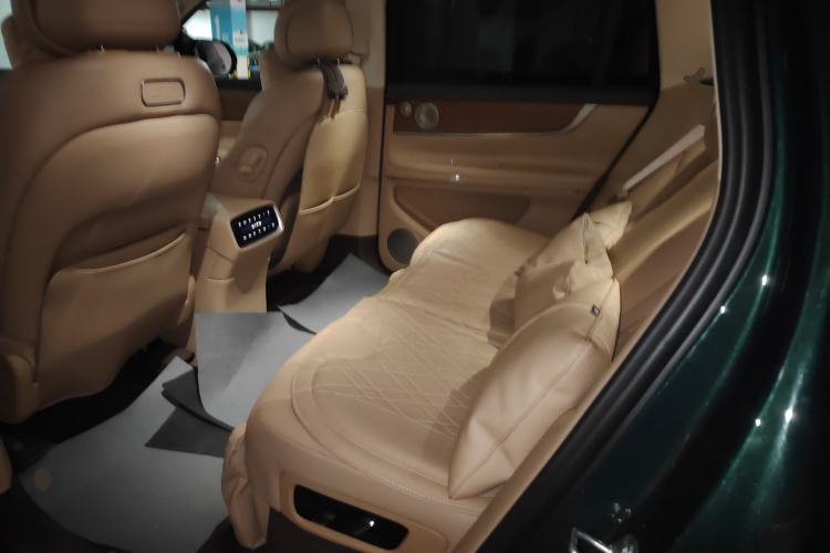 Used Hima AITO M9 2024 Range-Extended Ultra Version 52 kWh 5-Seater Model