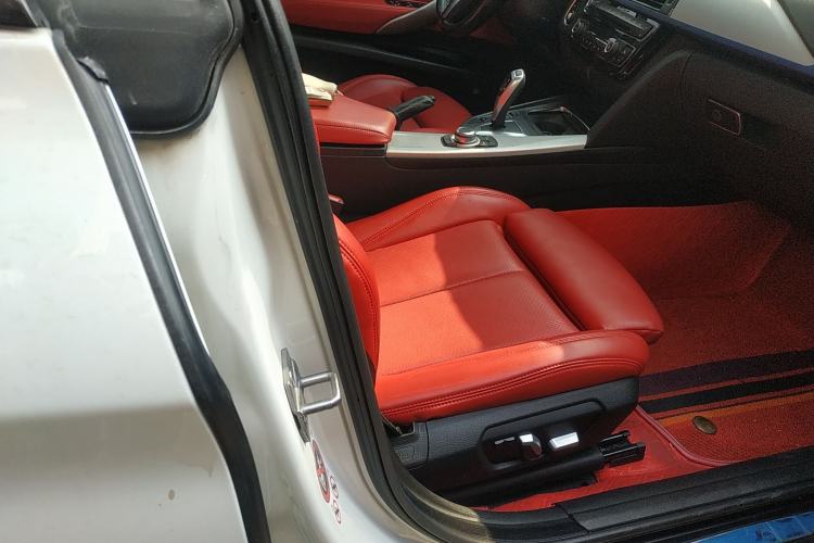 Used BMW 3 Series GT 2017 320i M Sport
