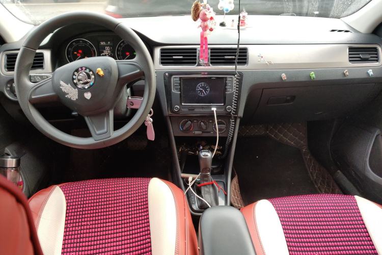 Used Skoda Rapid Spaceback 2014 1.6L Automatic Enjoyment Edition
