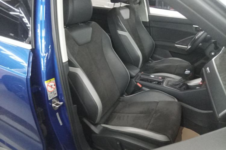 Used Audi Q3 2020 35 TFSI Ambition Dynamic Edition Right Front Seat