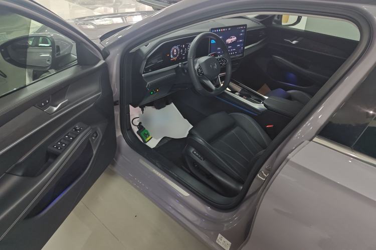 Used Volkswagen Passat 2025 Pro 380TSI Dragon Supreme Edition