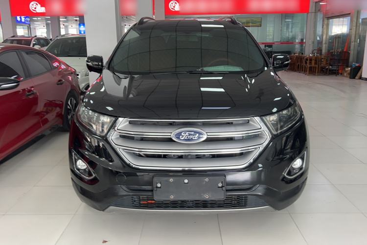Used Ford Edge 2018 EcoBoost 245 Two-Wheel-Drive Platinum Edition 5 Seats
