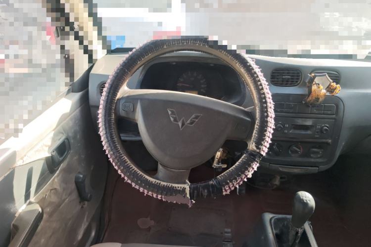 Used Wuling Zhiguang 2013 1.0L Practical Version