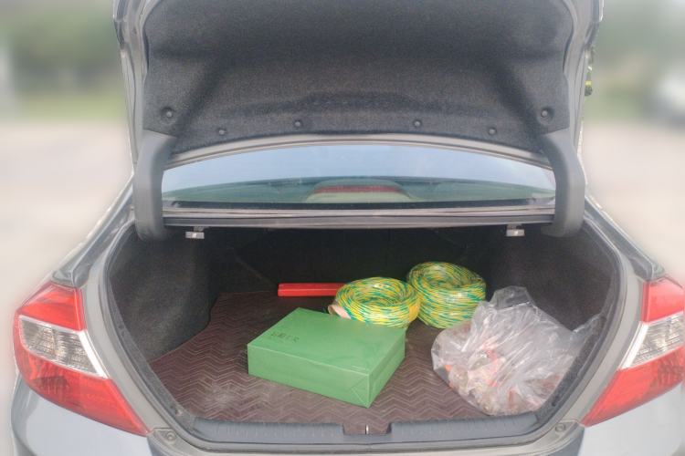 Used Honda Civic 2012 1.8L automatic luxury edition Trunk