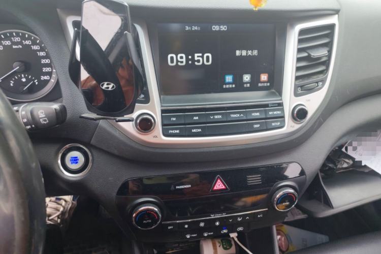 Used Hyundai Tucson 2015 1.6T Dual-Clutch Two-Wheel-Drive Smart Model