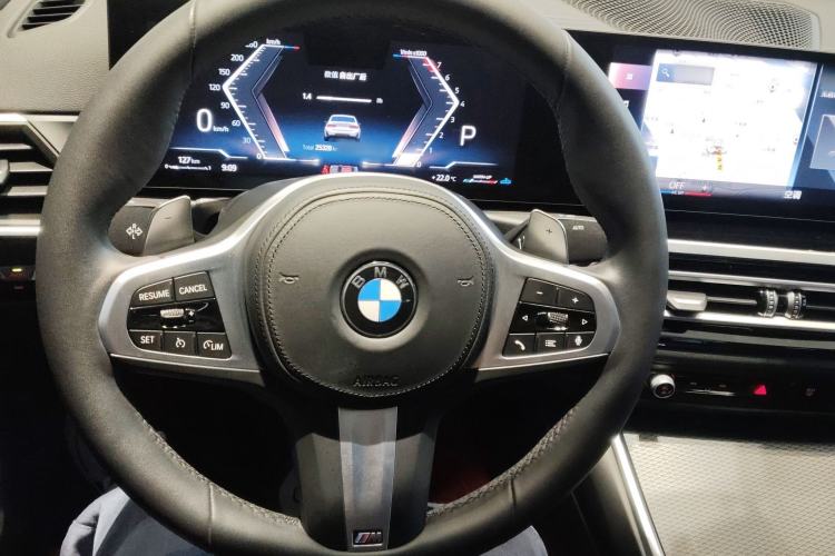 Used BMW 3 Series 2023 325i M Sport Night Edition Package Steering Wheel