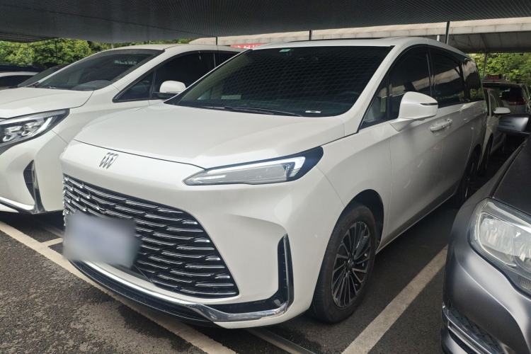 Used Buick GL8 New Energy 2025 Lu Shang Luxury Edition 7-Seater