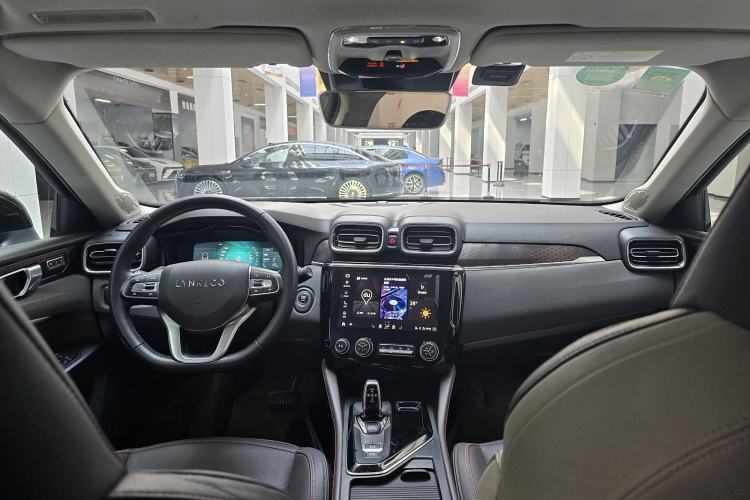 Used Lynk & Co 02 2018 1.5T DCT Two-Wheel Drive Zhaopu Version China V Standard