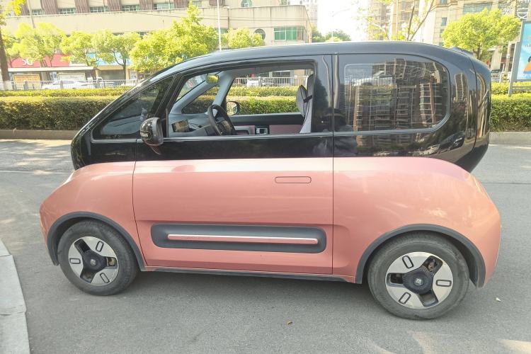 Used Baojun E300 2020 Plus Interstellar Smart Edition
