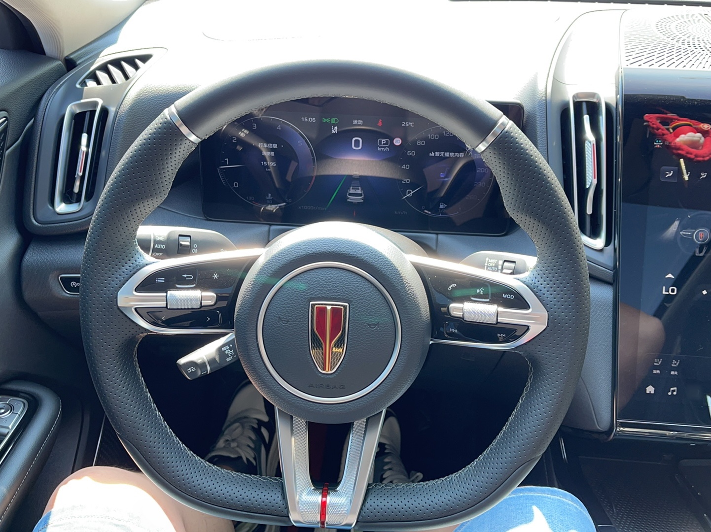 Hongqi HS3 2024 1.5T Shanwei Edition — снимка 17