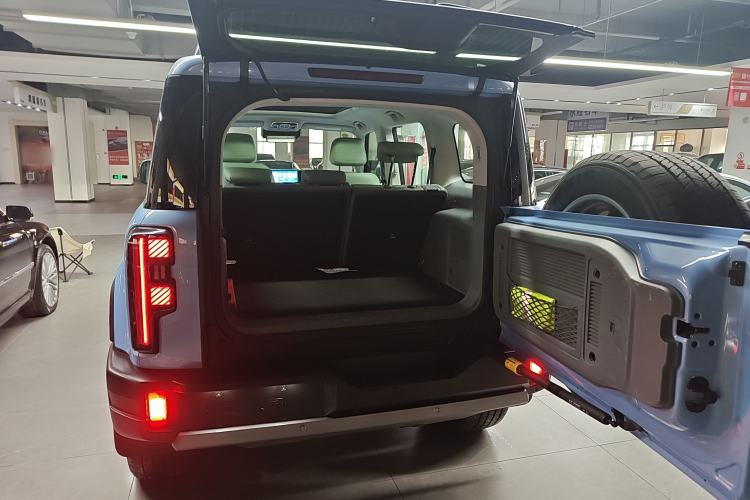 Used BAIC Off-Road BJ40 Electric Drive 2025 Advanced Edition