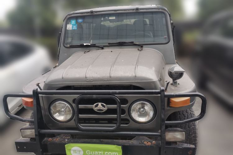 Used BAW 212 Classic 2016 2.0L Van Four-wheel Drive Luxury Version China IV
