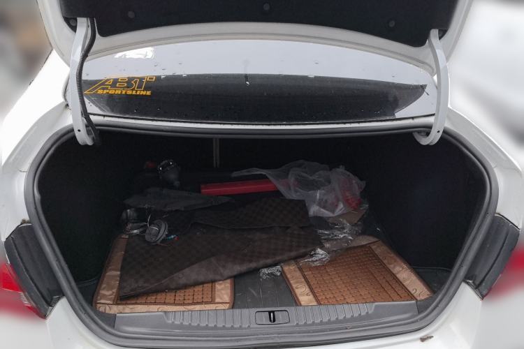 Used Buick GT 2013 GT 1.6L Manual Entry-Level Model Trunk