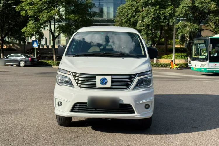 Used FORTHING Lingzhi M5 2020 Long-Range Luxury 7-Seater Model