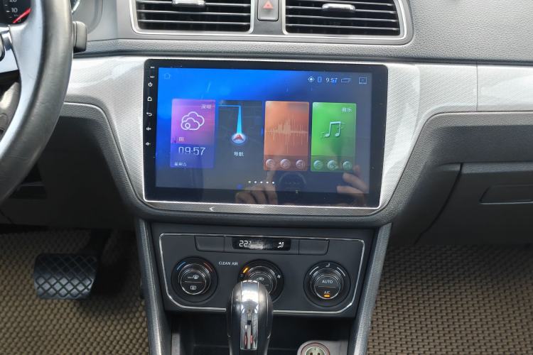 Used Volkswagen Gran Lavida 2017 230TSI DSG Comfort Edition Interior 5