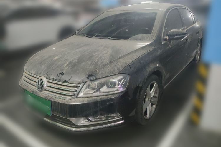 Used Volkswagen Magotan 2015 Revised Version 2.0 TSI Prestige Edition