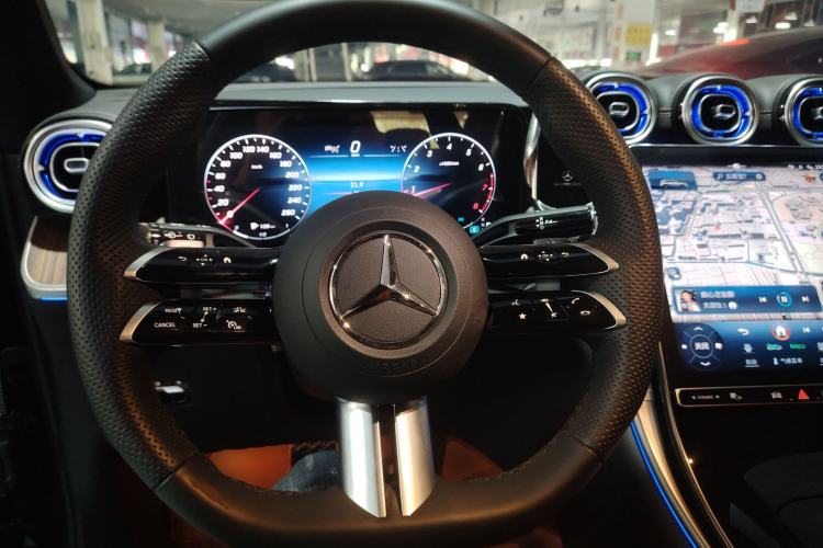 Used Mercedes-Benz GLC 2024 Refreshed GLC 300 L 4MATIC Dynamic Version 5 Seats
