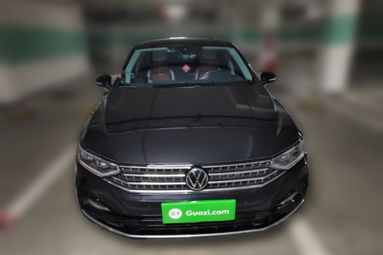 Used Volkswagen Magotan 2023 2 Million Units Commemorative Edition 330TSI DSG Luxury Version Front