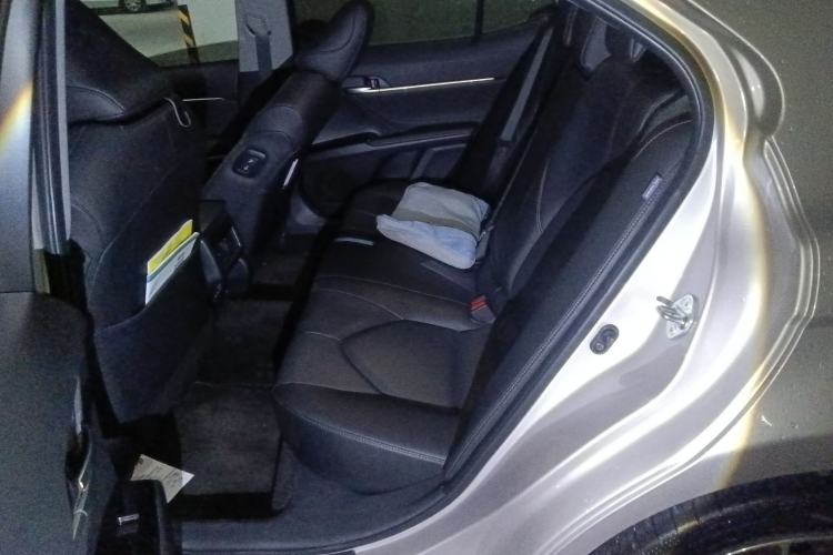 Used Toyota Camry 2023 2.5G Luxury Edition