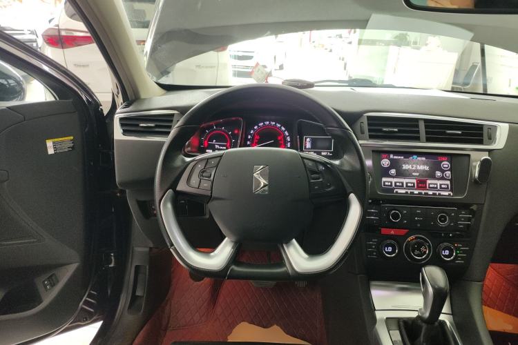 Used DS 6 2017 1.6T Prestige Edition THP160