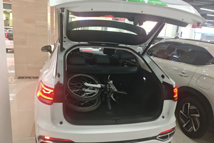 Used Volkswagen Tayron X 2020 330TSI Two-Wheel Drive Luxury Smart Connectivity Version Trunk