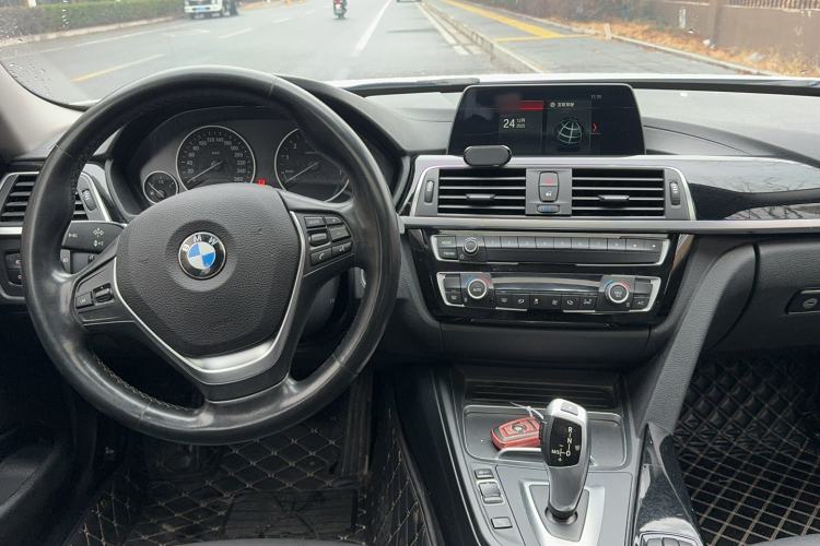 Used BMW 3 Series 2018 318Li
