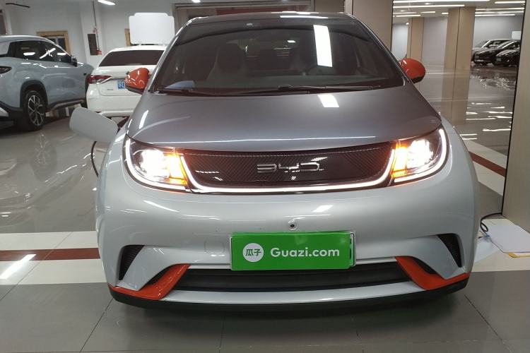 Used BYD Dolphin 2021 405 km Fashion Edition
