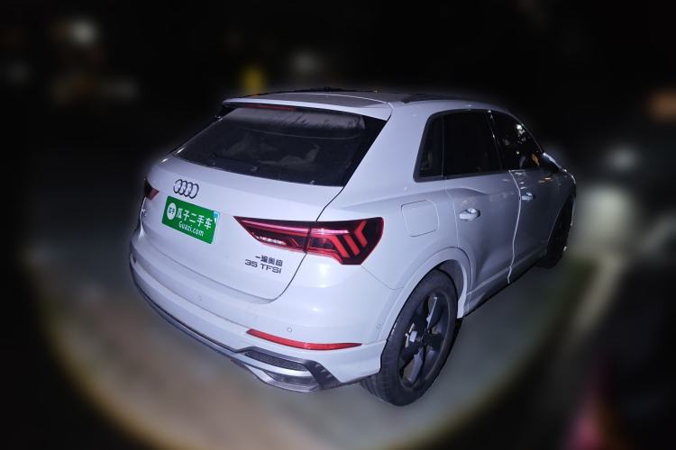 Used Audi Q3 2022 35 TFSI Fashion Dynamic Model