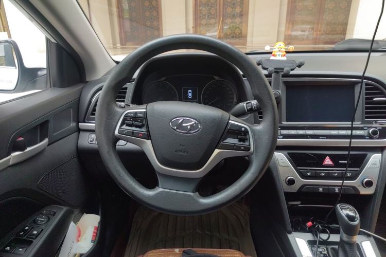 Used Hyundai Elantra (6th Generation / Lingdong) 2016 1.6L Automatic ZhiXuan – Elite Version
