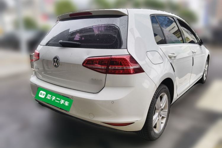 Used Volkswagen Golf 2017 230TSI Automatic Comfort Edition – Celebrating Milestone of One Million Units
