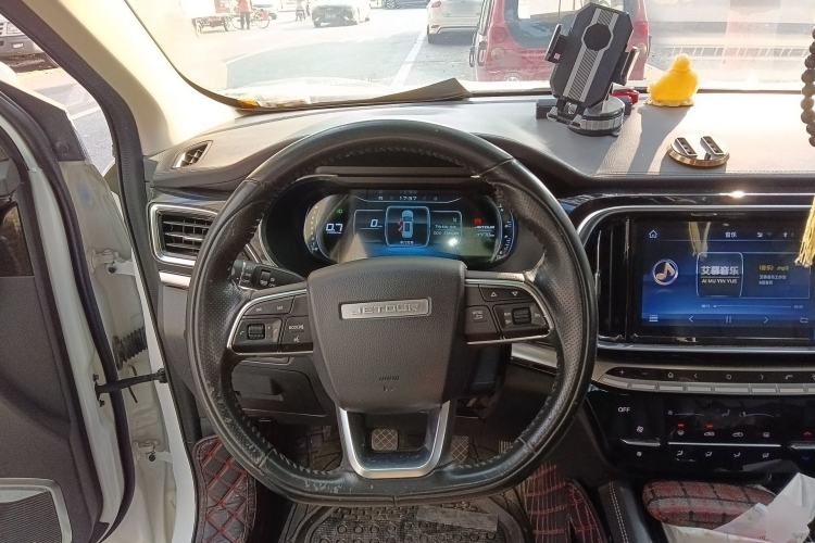 Used JETOUR X90 2019 1.5T Manual Smart Enjoyment Version 6 Seats China VI Standard Steering Wheel