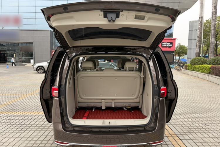 Used Buick GL8 2023 Land Executive Class 652T Luxury Model