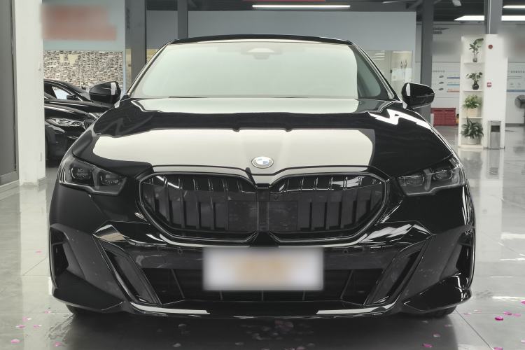 Used BMW 5 Series 2026 530Li Leading M Sport Package