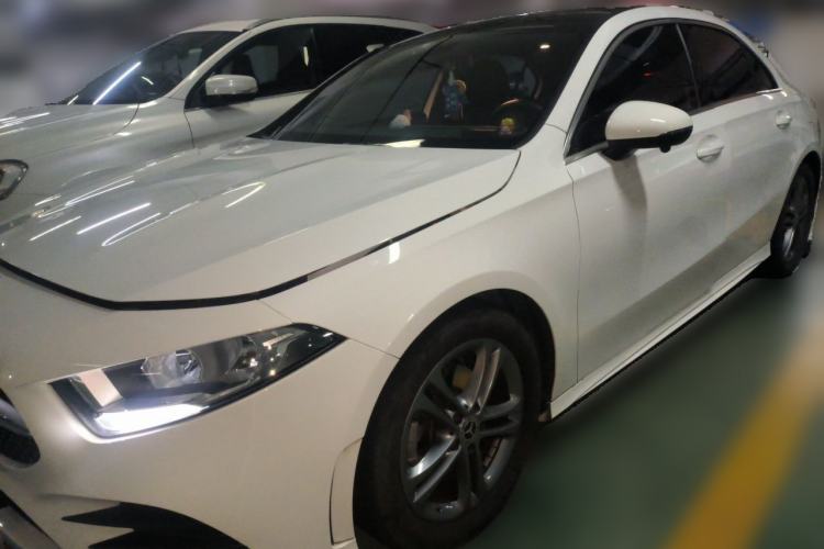 Used Mercedes-Benz A-Class 2022 Restyled A 180 L Sport Sedan Guazi used car, China used car export, Used car for sale, Used cars, Cheapest cars for sale
