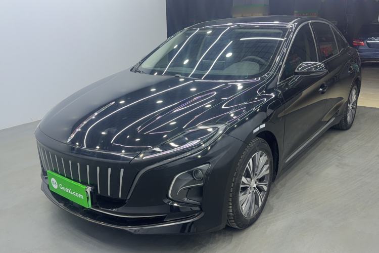 Used Hongqi E-QM5 2022 431 km Charge & Enjoy Edition