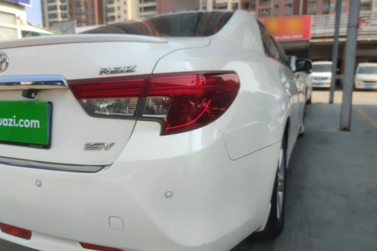 Used Toyota Reiz 2013 2.5V Elite Edition Right Rear Taillight