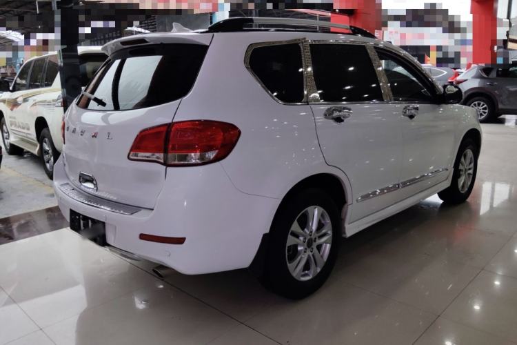 Used Haval H6 2016 Upgraded Model 1.5T Manual Two-Wheel Drive Elite Version
