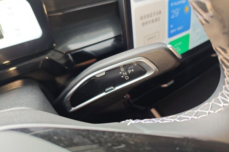 Used Livan Livan 7 2024 450 km Business Glory Edition