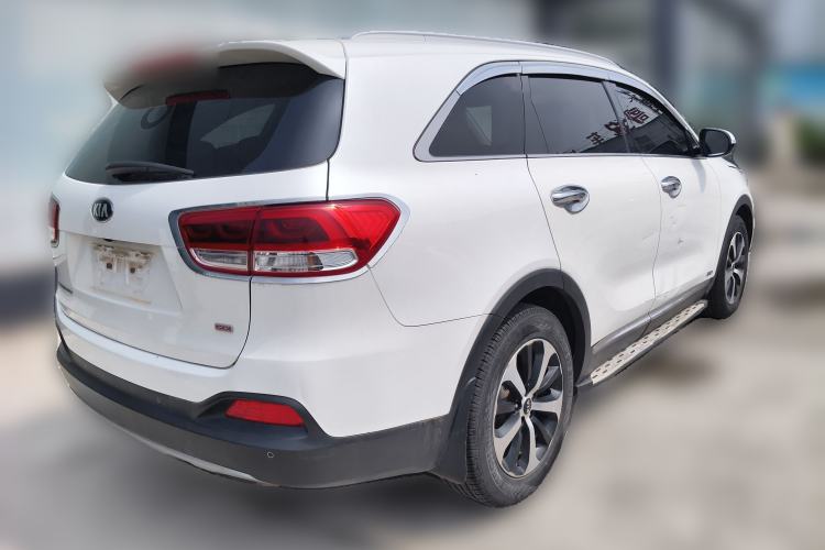 Used Kia Sorento 2015 Sorento L 2.4L Gasoline 4WD Elite Edition 7 Seats China IV Standard

