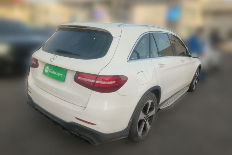 Used Mercedes-Benz GLC 2019 Facelift GLC 260 L 4MATIC Luxury Model Rear Right 45 Deg