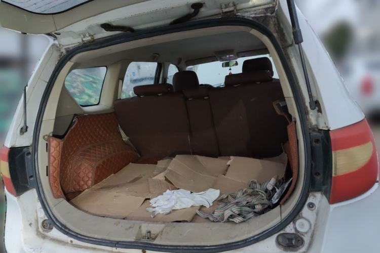 Used Land X8 2012 Explore Edition 2.0L Urban Pioneer Version Trunk