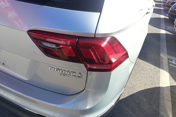 Used Volkswagen Tiguan L 2017 330TSI Automatic Two-Wheel Drive Luxury Edition