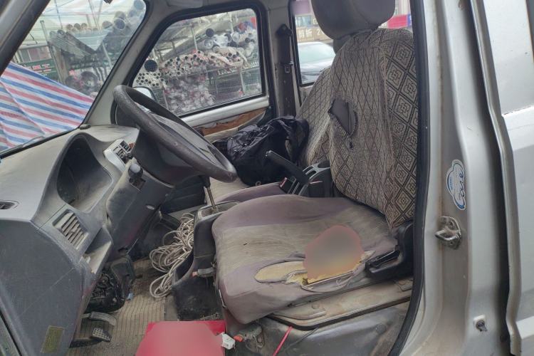 Used Wuling Rongguang 2012 1.5L Extended Basic Version
