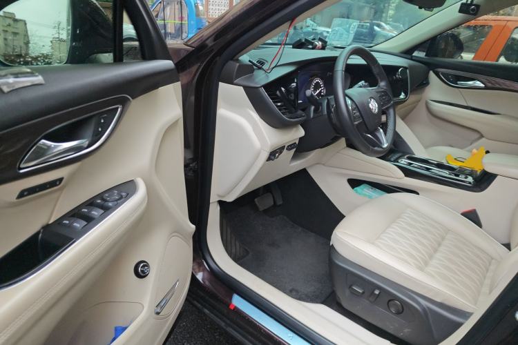 Used Buick Envision 2020 Encore S 652T All-Wheel-Drive Avenir
