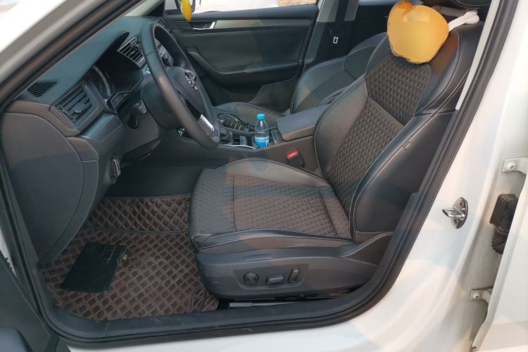 Used Skoda Superb 2018 TSI280 DSG Comfort Edition China V Standard Left Front Seat